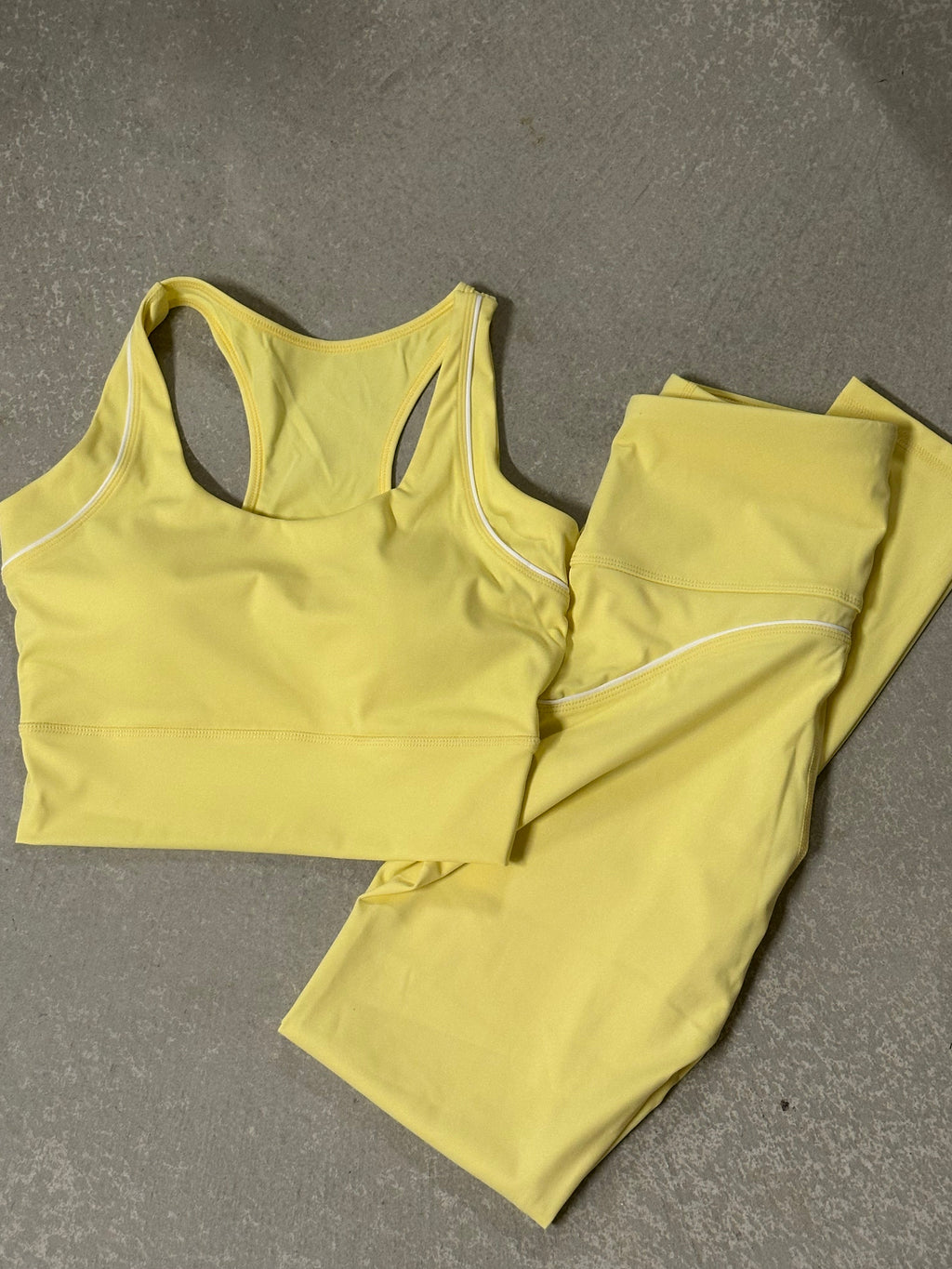 lily set