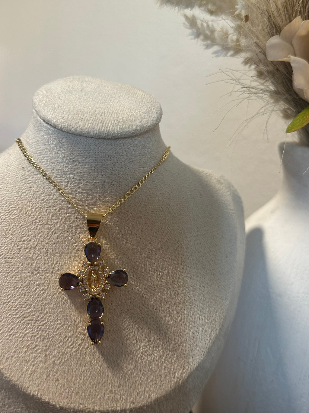 virgencita necklace