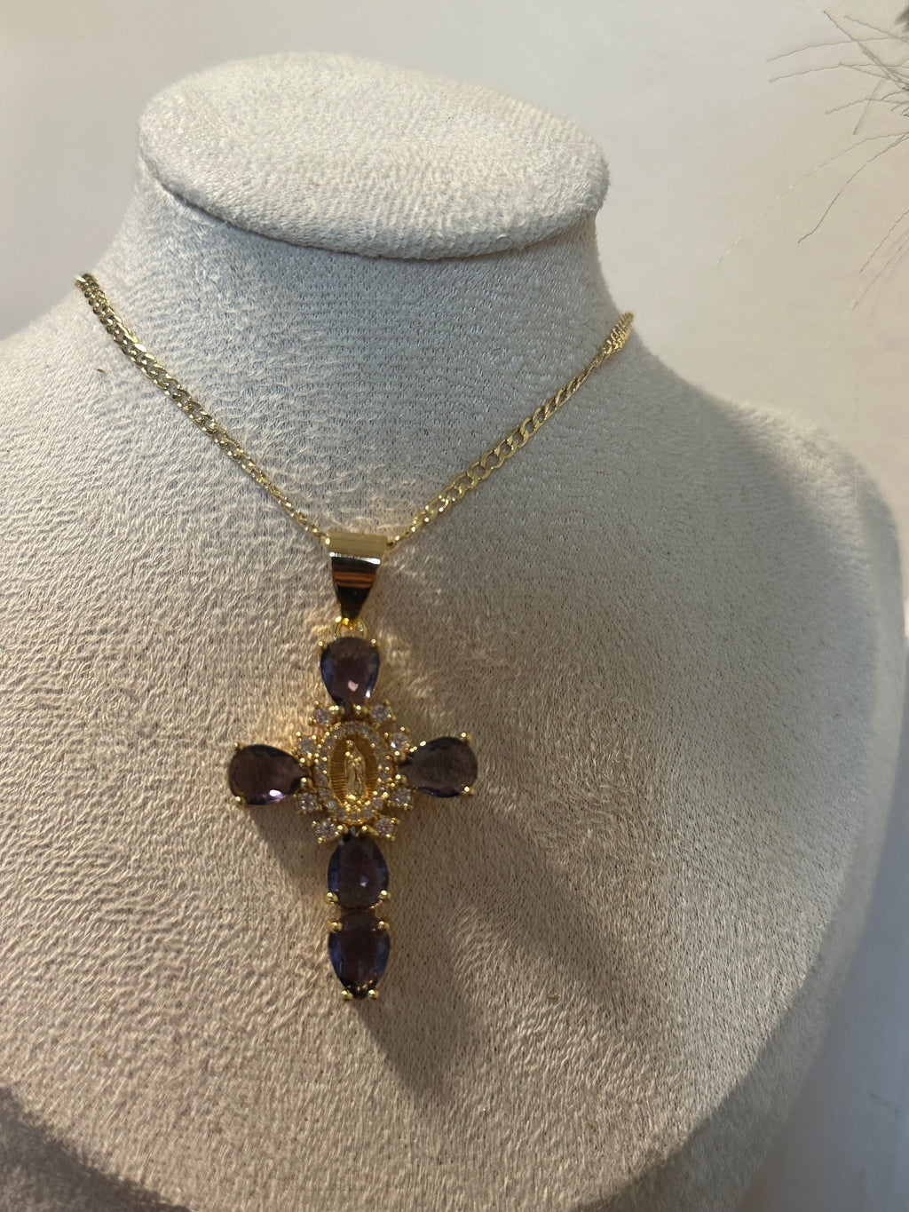 virgencita necklace