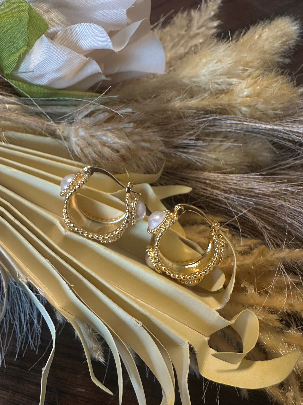 pearly chunk hoops