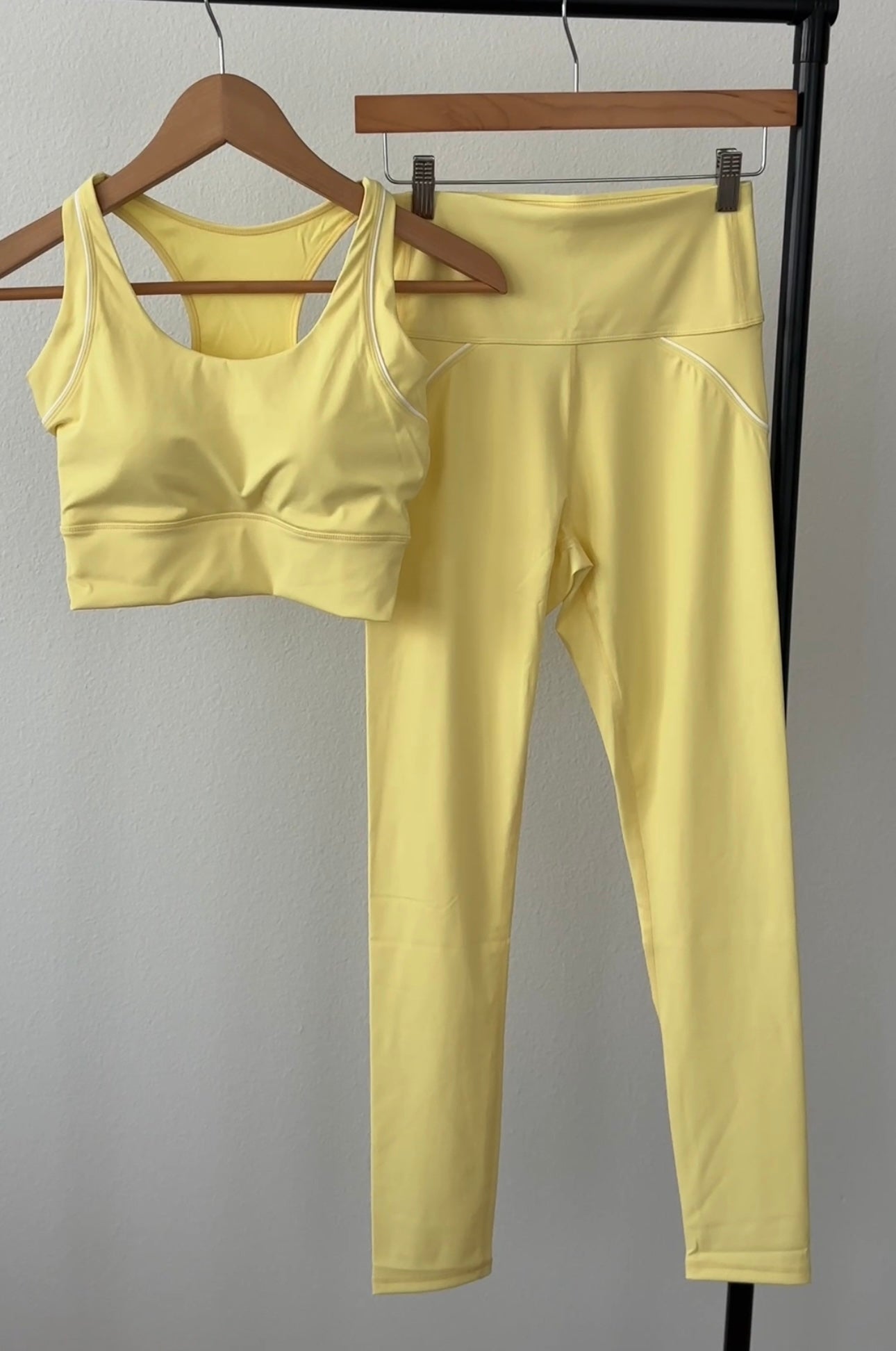 lily set