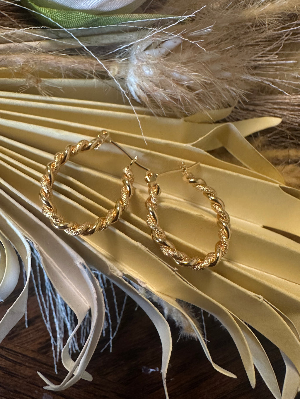 oval hoops