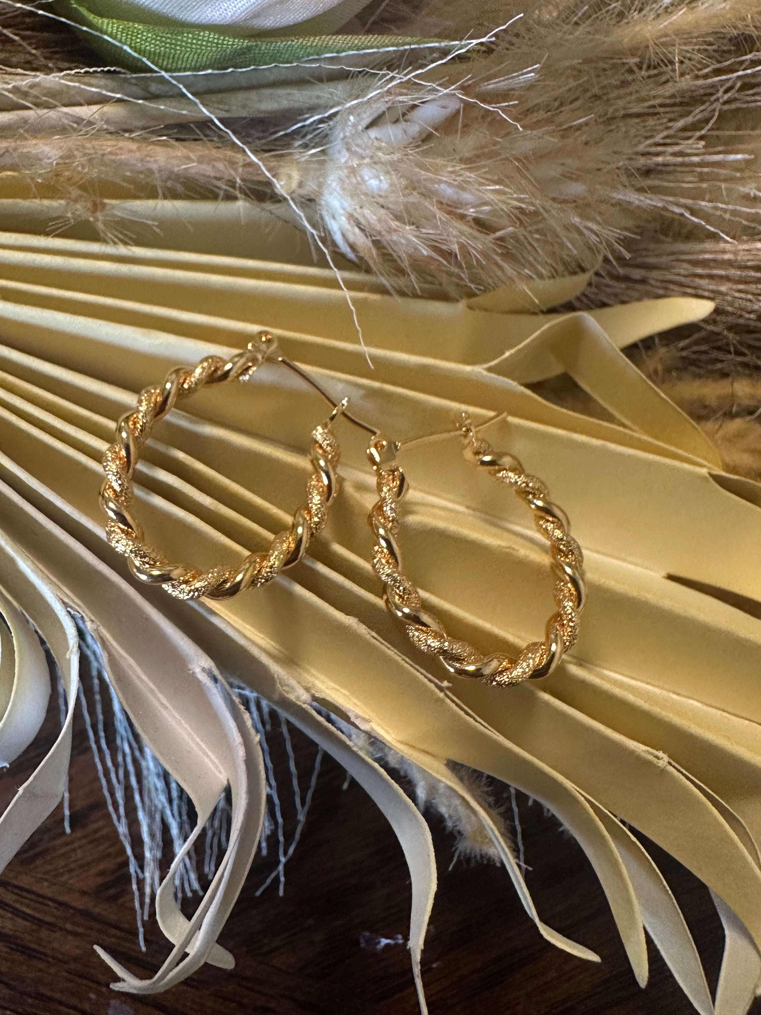 oval hoops