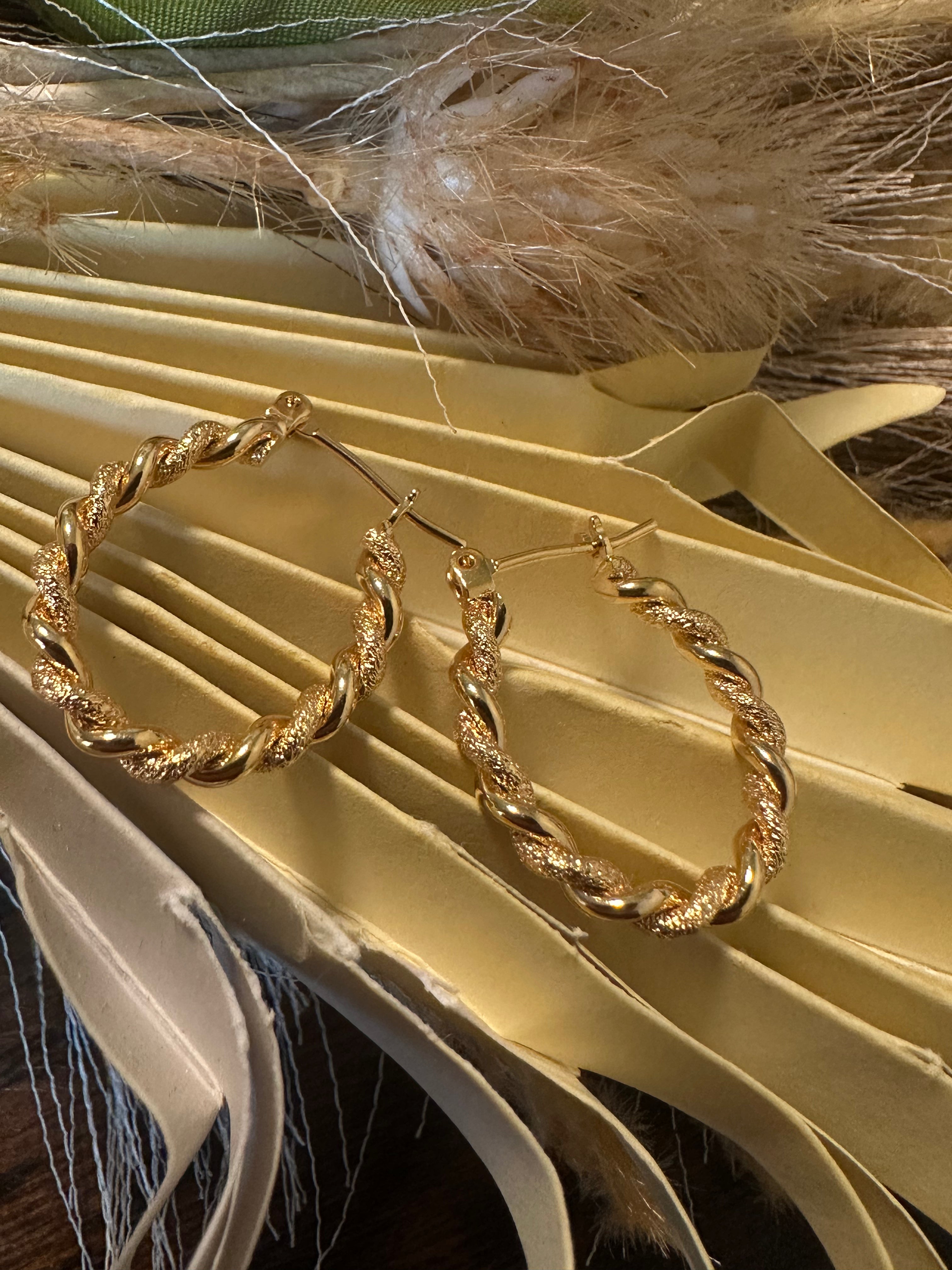 oval hoops