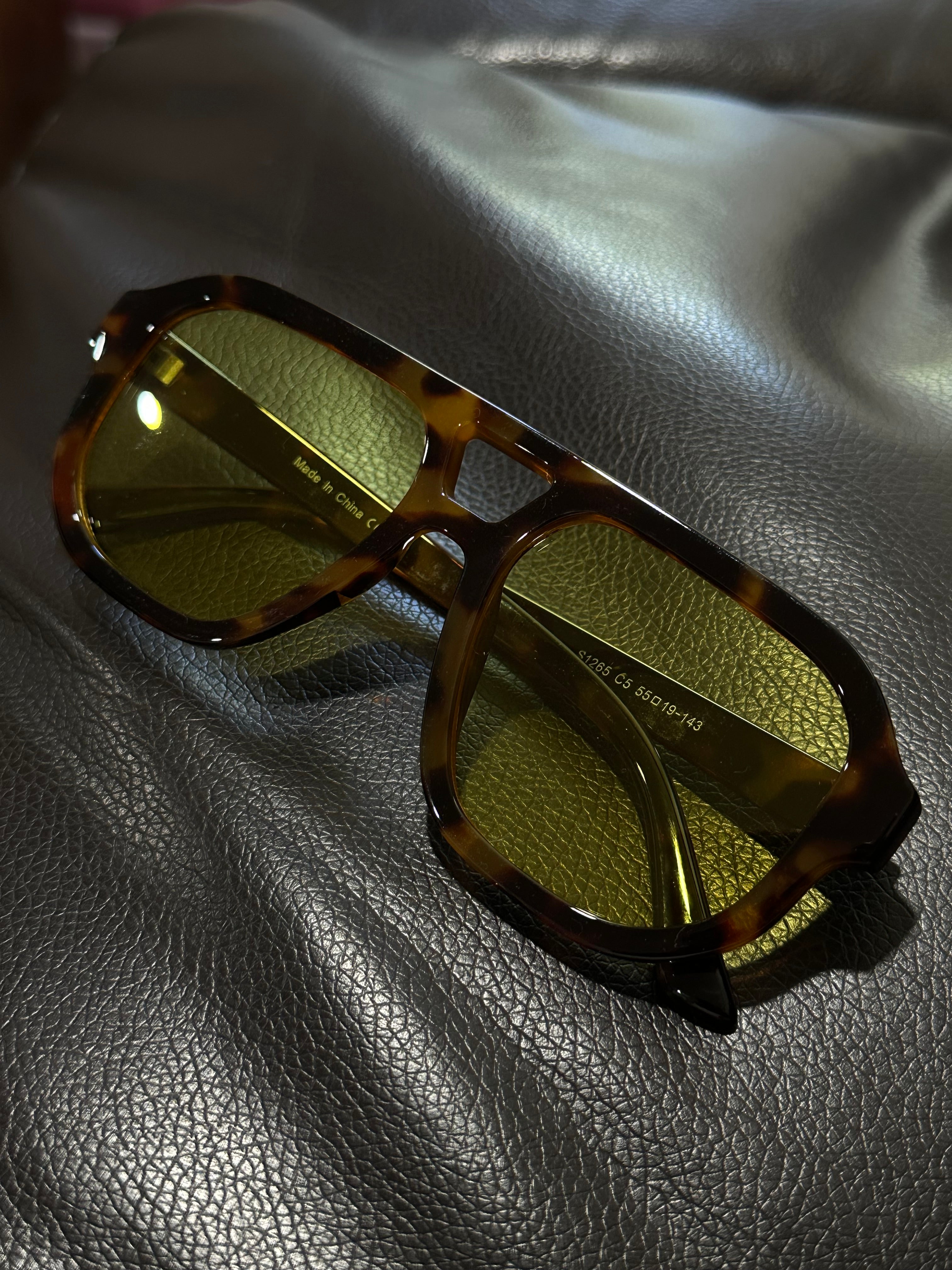 glasses